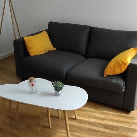 Ferienwohnung Le Barbatre Reims Exterior foto